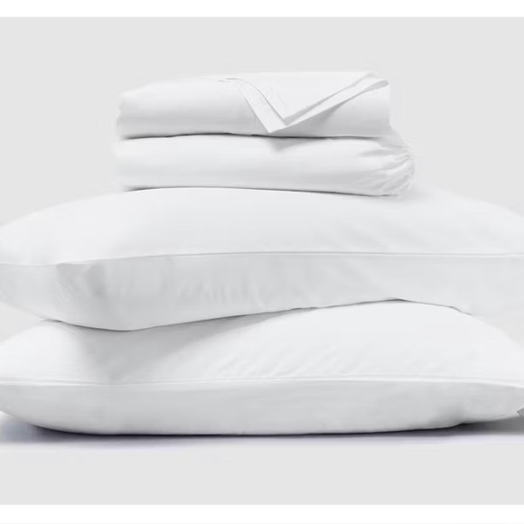 Luxurious Signature Sateen White Sheet Set - Picture 1 of 3